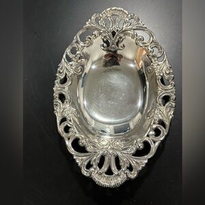 Elegant vintage Silver Plated Decorative Dish
